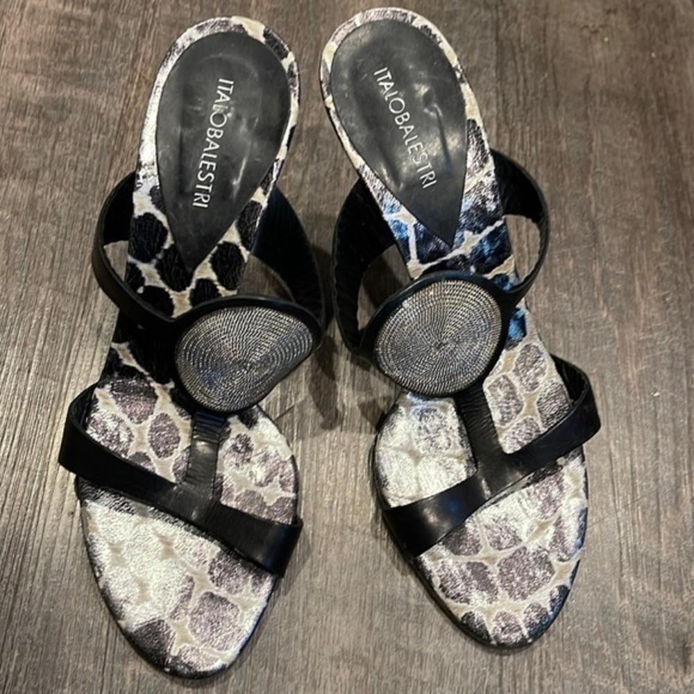 Italobalestri slip on heels
